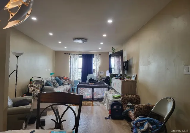 2nd image of 202-35 Foothill Ave #A42, Hollis, NY 11423 | MLS# 993427