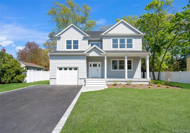 Photo 1 of Sale Pending at 969 Manor Ln, Islip, NY 11706 | MLS# 993496 | Listing updated on 2026-08-13