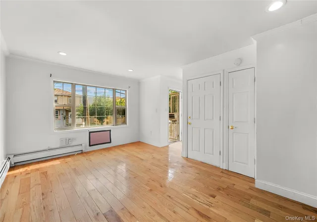 4th image of 22612 146Th Ave, New York, NY 11413 | MLS# 993524
