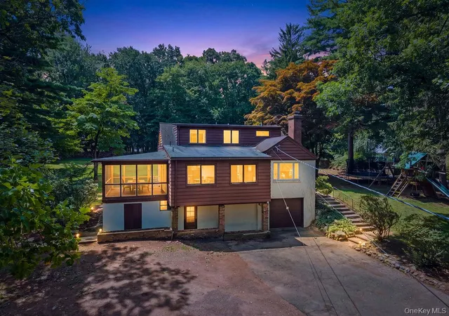 Photo 1 of Sale Pending at 10 Farview Ter, Ramapo, NY 10901 | MLS# 993526 | Listing updated on 2026-08-10