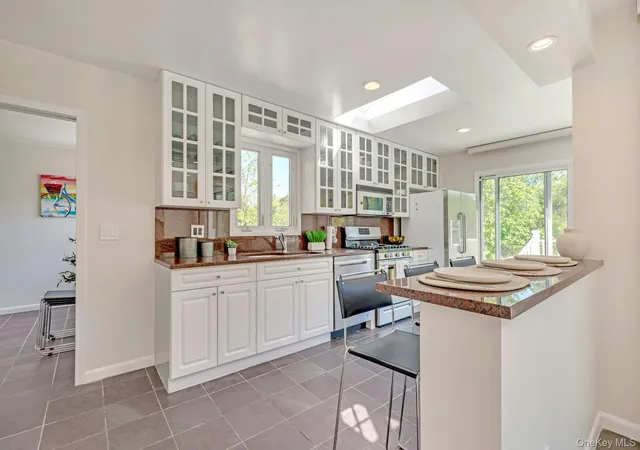 Homes for sale in Southold, NY | 380 Clark Rd, Southold, NY 11971 | MLS# 993527