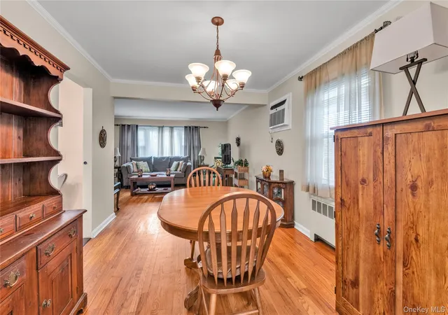 5th image of 275 New Hyde Park Rd, Garden City, NY 11530 | MLS# 993550