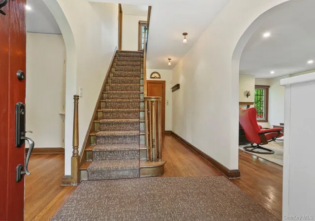 Photo 4 of Sale Pending at 66 Caterson Ter, Hartsdale, NY 10530 | MLS# 993556 | Listing updated on 2026-09-03