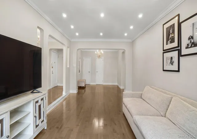 2nd image of 63 61 99th St #B12, Rego Park, NY 11374 | MLS# 993583