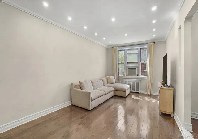 3rd image of 63-61 99Th St #B12, Rego Park, NY 11374 | MLS# 993583