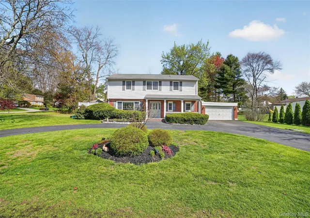 Homes for sale in Yorktown, NY | 984 Fox Meadow Rd, Yorktown, NY 10598 | MLS# 993616