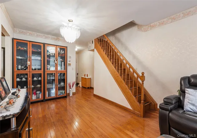 Listing Photo 4 - Condo for sale in building located at 1727 E 14th St, Brooklyn, NY 11229