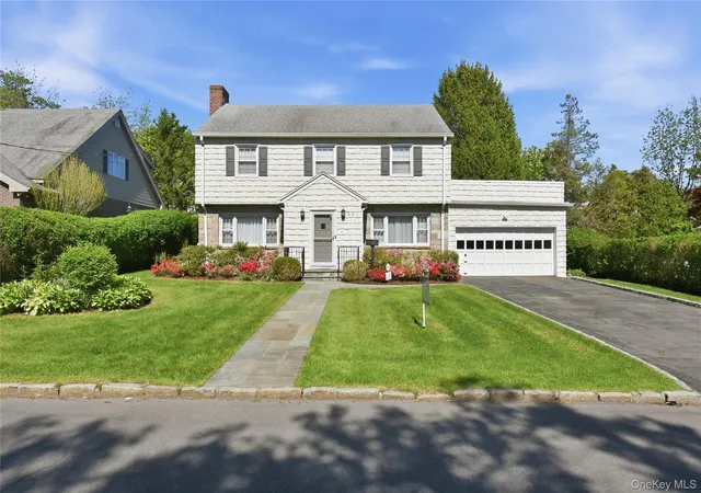 1st image of 25 Brookfield Rd, Mount Vernon, NY 10552 | MLS# 993632