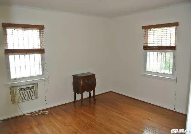 3rd image of 121-01 196Th St, Springfield Gardens, NY 11413 | MLS# 993660
