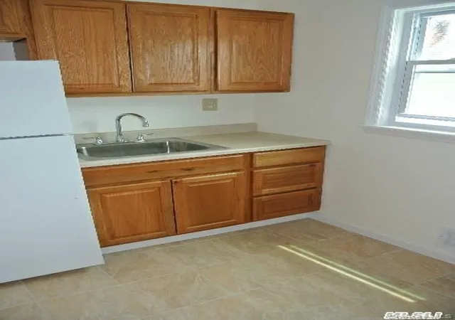 5th image of 121-01 196Th St, Springfield Gardens, NY 11413 | MLS# 993660