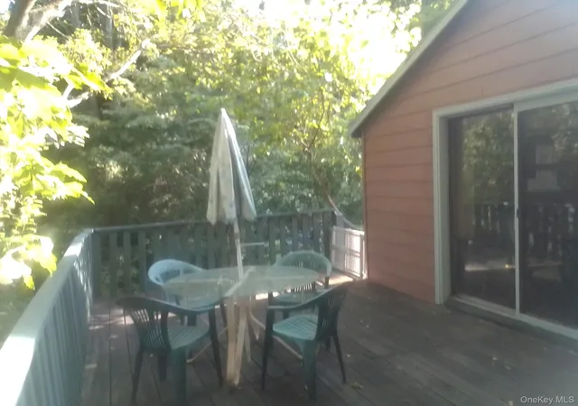 Homes for sale in Hyde Park, NY | 71 Honeywell Ln, Hyde Park, NY 12538 | MLS# 993687