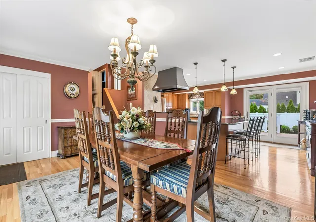 4th image of 23 Middle Dr, Huntington, NY 11743 | MLS# 993702