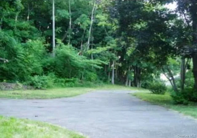 3rd image of 311 Market St Ext, Saugerties, NY 12477 | MLS# 993708