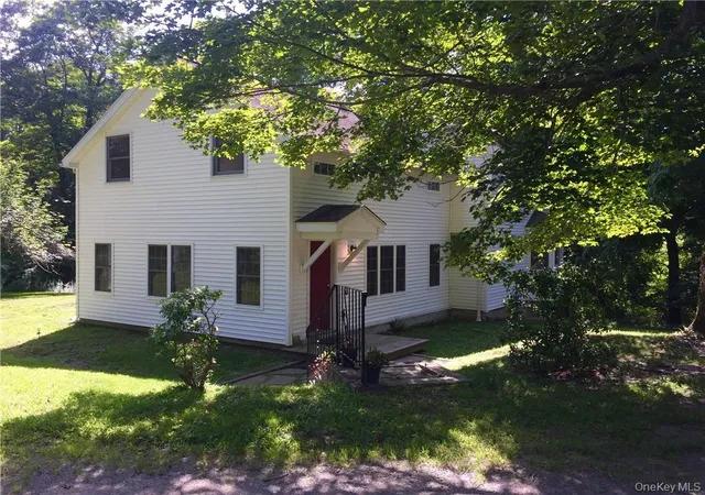 1st image of 188 N Quaker Hill Rd, Pawling, NY 12564 | MLS# 993729