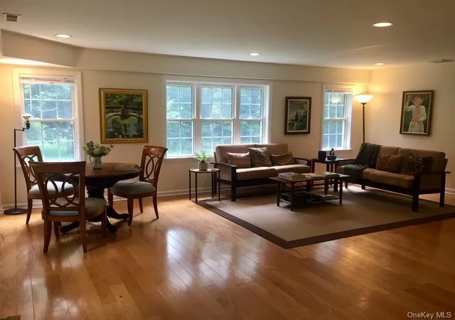 3rd image of 188 N Quaker Hill Rd, Pawling, NY 12564 | MLS# 993729