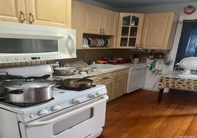 Photo 2 of Sale Pending at 10323 126th Street, New York, NY 11419 | MLS# 993759 | Listing updated on 2026-07-30