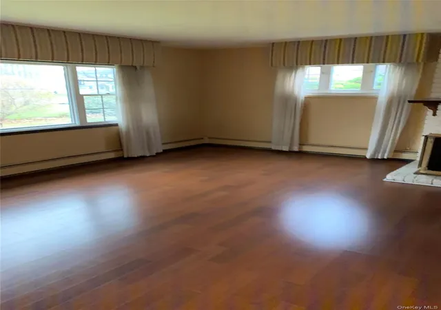 5th image of 2376 Madison Dr, Hempstead, NY 11554 | MLS# 993783