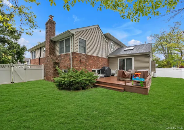 22nd image of 37 Rose Ln, East Rockaway, NY 11518 | MLS# 993794