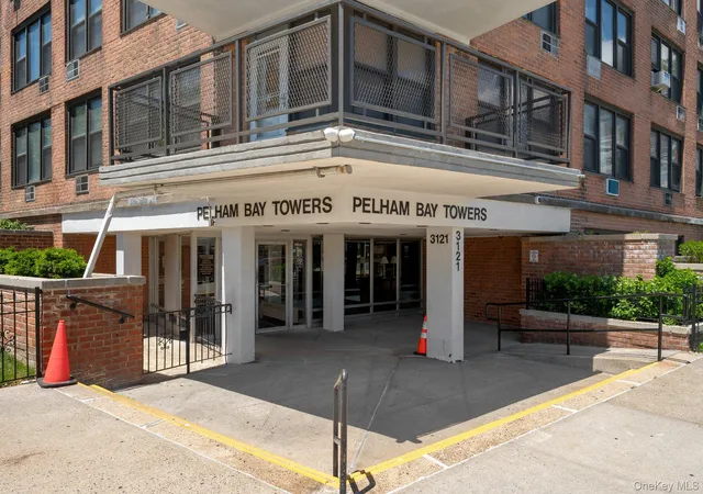 21st image of 3121 Middletown Rd #8A, New York, NY 10461 | MLS# 993802