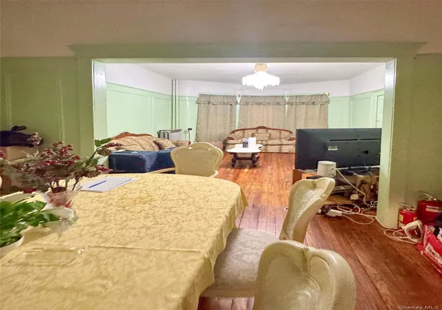 Homes for sale in New York, NY | 148 E 32Nd St, New York, NY 11226 | MLS# 993839