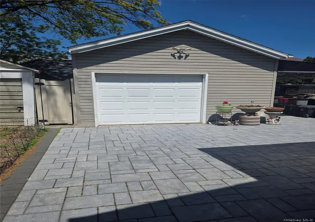 15th image of 15031 17th Rd #RANCH, Whitestone, NY 11357 | MLS# 993870