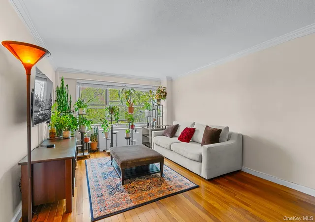 3rd image of 70-31 108Th St #3G, Forest Hills, NY 11375 | MLS# 993906