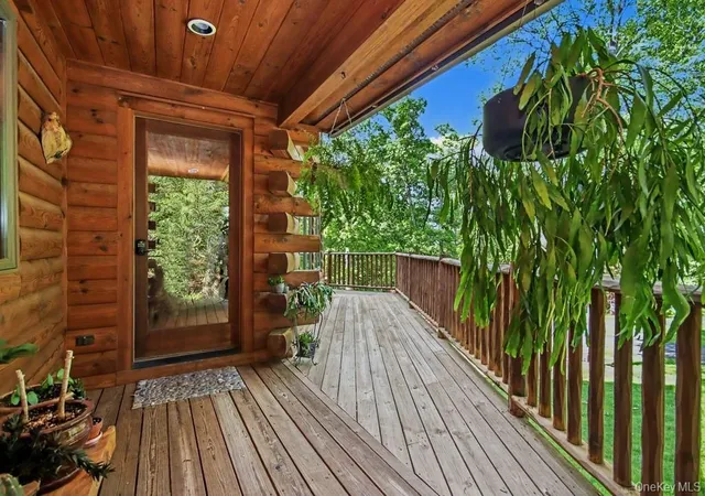 Photo 2 of Sale Pending at 33 Cimarron Rd, Putnam Valley, NY 10579 | MLS# 993982 | Listing updated on 2026-10-07