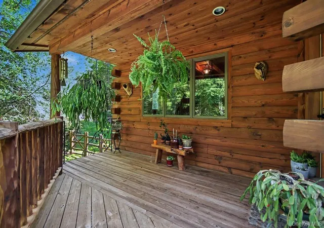 Photo 3 of Sale Pending at 33 Cimarron Rd, Putnam Valley, NY 10579 | MLS# 993982 | Listing updated on 2026-10-07