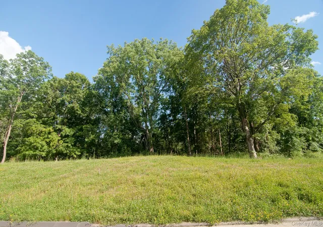 Homes for sale in Bedford, NY | 22 Mclain St, Bedford, NY 10549 | MLS# 993983
