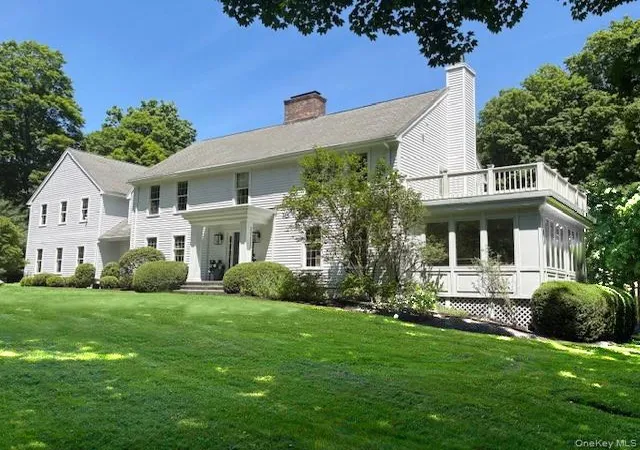 Homes for sale in Pound Ridge, NY | 240 Eastwoods Rd, Pound Ridge, NY 10576 | MLS# 993992
