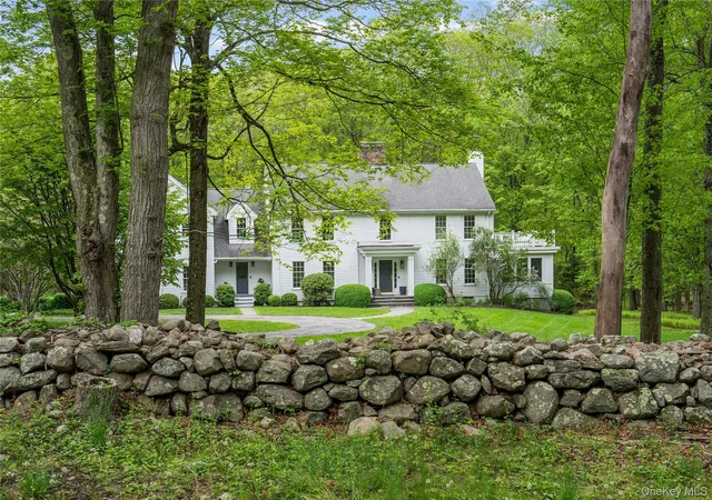Homes for sale in Pound Ridge, NY | 240 Eastwoods Rd, Pound Ridge, NY 10576 | MLS# 993992