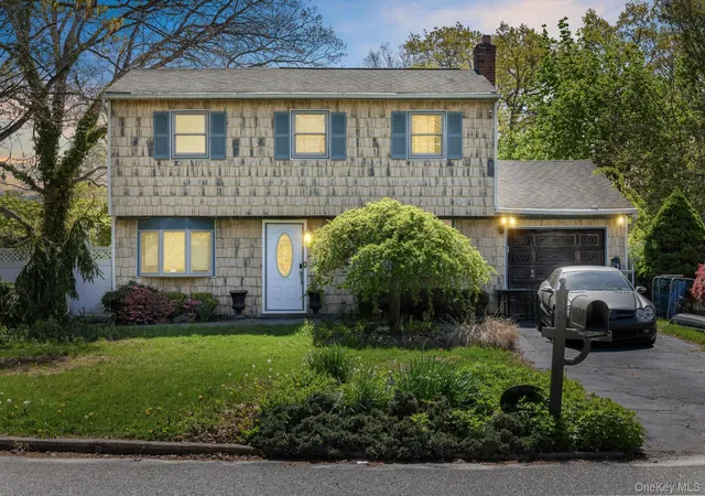 Single family home for sale at 20 Revere Cir, Port Jefferson Station, NY 11776 | MLS# 993996 | Listing updated on 2026-05-09