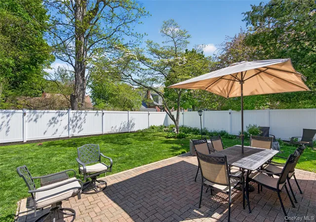 22nd image of 492 Atlantic St, East Northport, NY 11731 | MLS# 994019