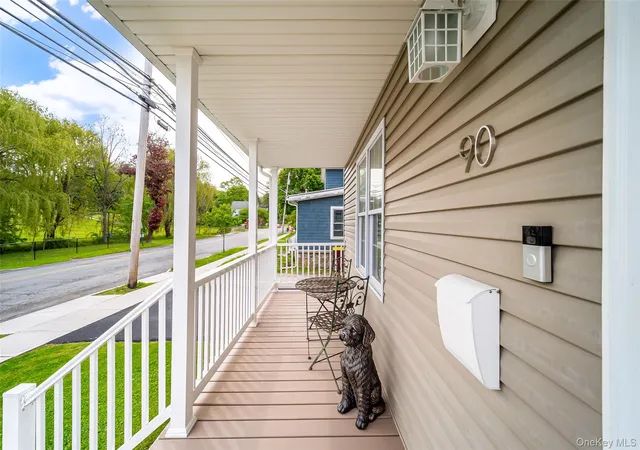 Homes for sale in Warwick, NY | 90 South St, Warwick, NY 10990 | MLS# 994027