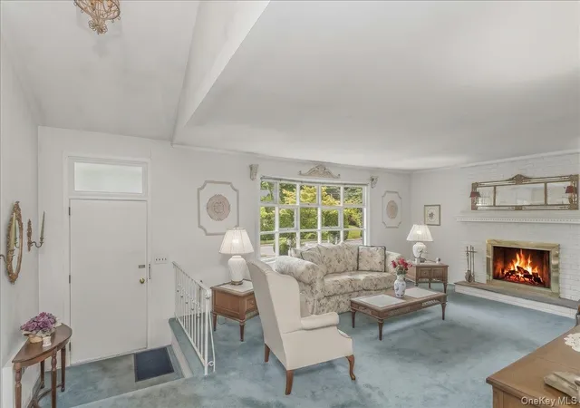 5th image of 9 Fox Ridge Ln, Oyster Bay, NY 11560 | MLS# 994064