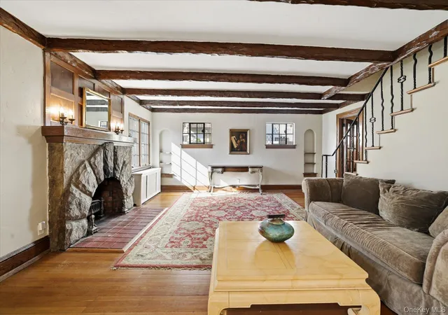 Photo 3 of Sale Pending at 19 Addison Pl, Hempstead, NY 11570 | MLS# 994084 | Listing updated on 2026-07-28