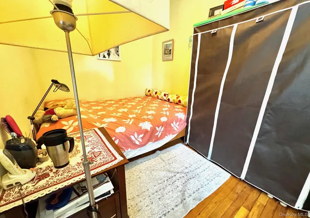 4th image of 138-29 Jewel Ave, New York, NY 11367