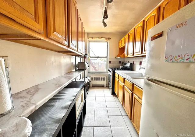 5th image of 138-29 Jewel Ave, New York, NY 11367