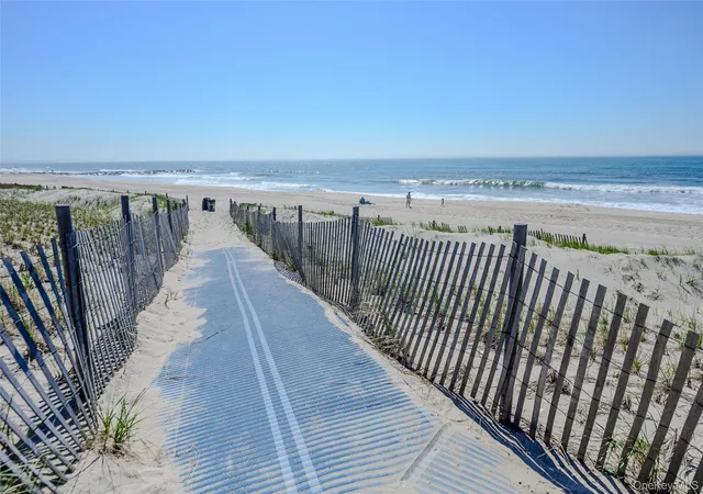 34th image of 13802 Rockaway Beach Blvd, Rockaway Park, NY 11694 | MLS# 994141
