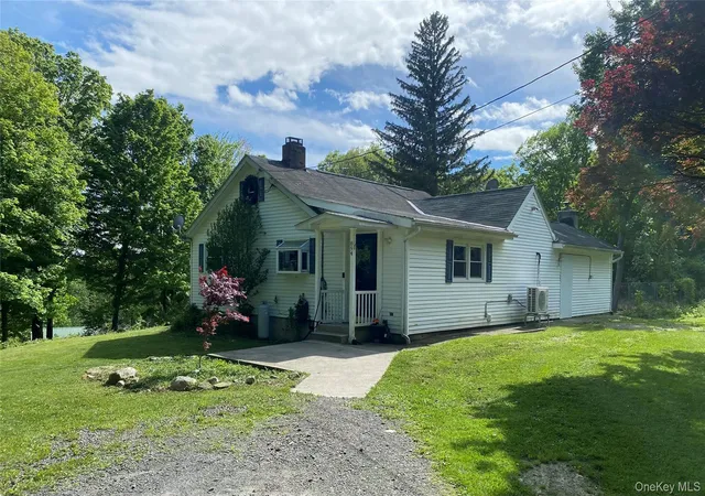 Homes for sale in Shawangunk, NY | 894 Upper Mountain Rd, Shawangunk, NY 12566 | MLS# 994142