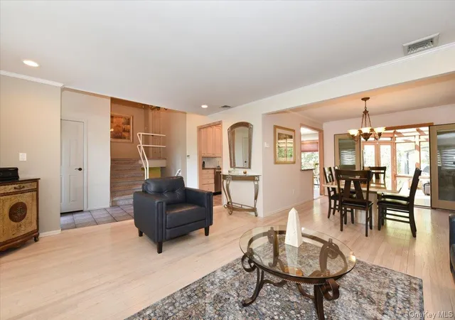 3rd image of 837 Beckman Dr, Hempstead, NY 11710 | MLS# 994147