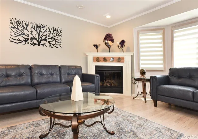 5th image of 837 Beckman Dr, Hempstead, NY 11710 | MLS# 994147