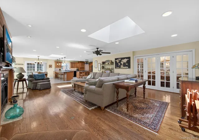 3rd image of 22 E Mayer Dr, Suffern, NY 10901 | MLS# 994153