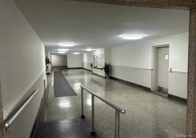 Photo 3 of House for sale at 1425 Thieriot Ave #1J, Bronx, NY 10460 | MLS# 994175 | Listing updated on 2026-08-14