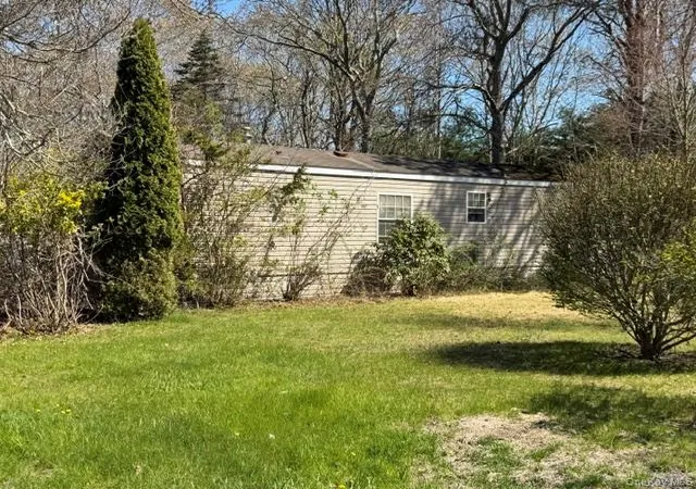 Homes for sale in Southampton, NY | 1538 Speonk-Riverhead Rd #6, Southampton, NY 11972 | MLS# 994186
