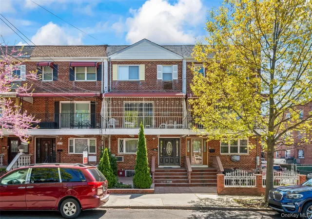 Photo 3 of Sale Pending at 10516 Flatlands 4th St, Brooklyn, NY 11236 | MLS# 994201 | Listing updated on 2026-09-12