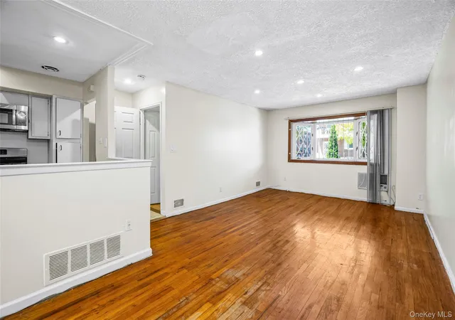 Listing Photo 5 - Condo for sale in building located at 10516 Flatlands 4th St, Brooklyn, NY 11236