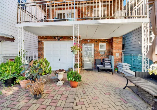 3rd image of 2877 Waterbury Ave, Bronx, NY 10461 | MLS# 994202