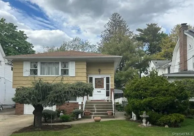 1st image of 30 Malverne Ave, Malverne, NY 11565 | MLS# 994252