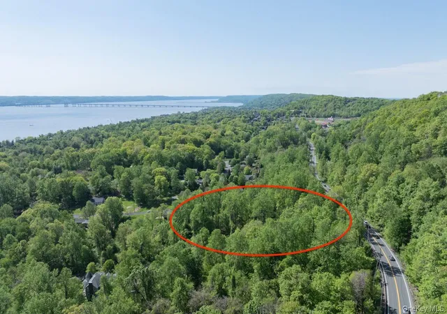 3rd image of 15 Badi Dr, Nyack, NY 10960 | MLS# 994293